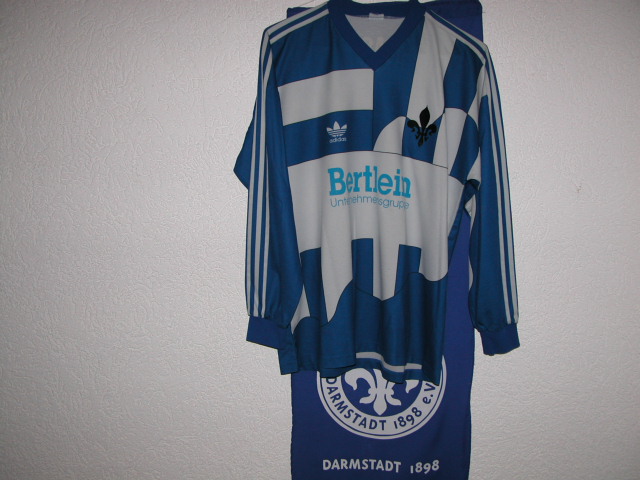 2. Bundesliga 1991_92: Original matchworn Trikot, aber gewaschen.