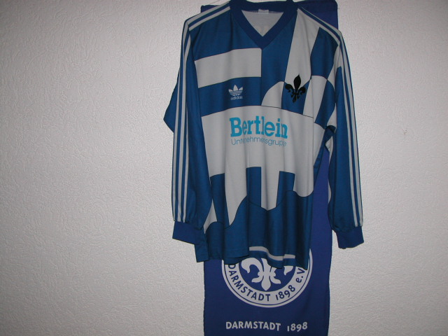 2. Bundesliga 1991_92: Original matchworn Trikot, aber gewaschen.